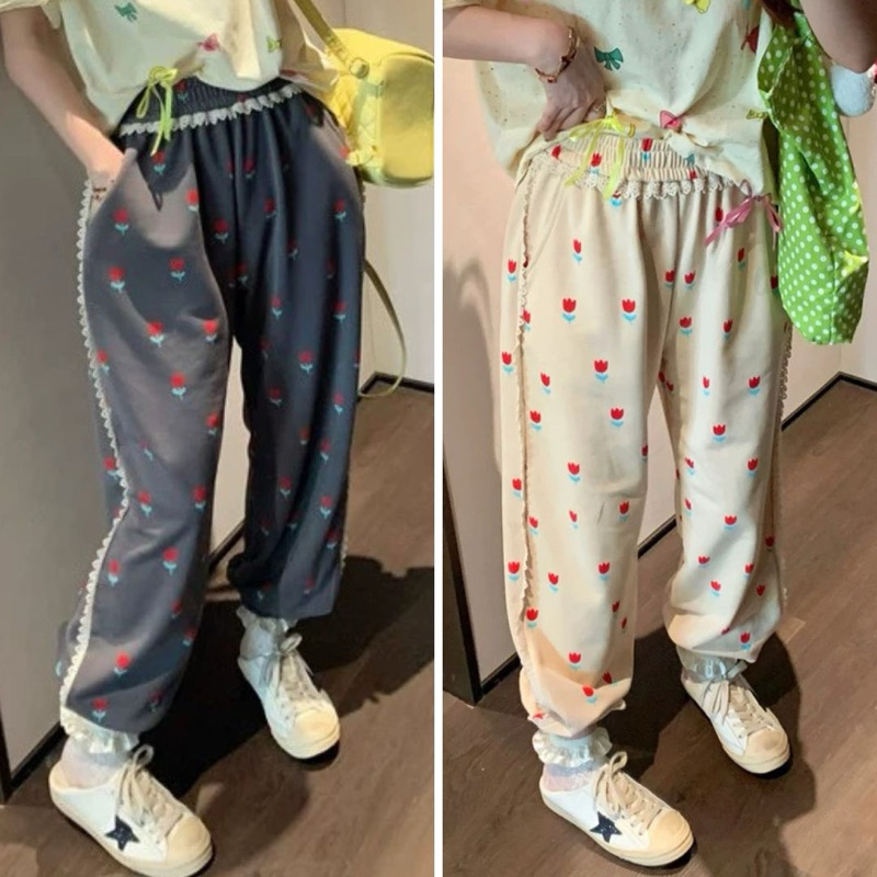 Alice MISS ALLEY TULIP PANTS กางเกงขายาวลายดอกทิวลิป เอวยางยืด แต่งฉลุลูกไม้