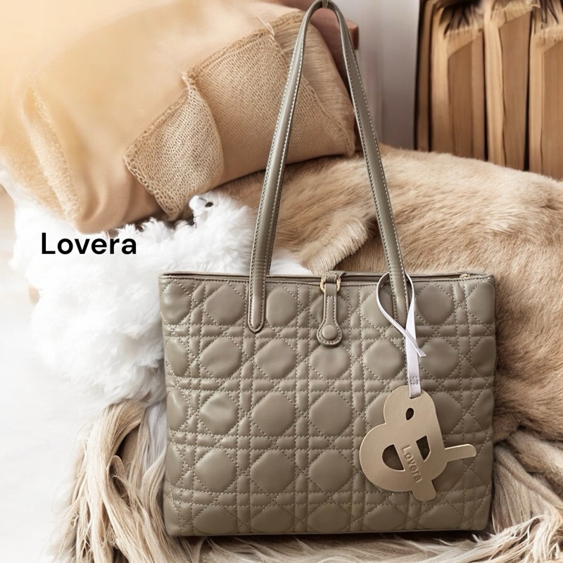 Genesis 33cm กระเป๋าช็อปปิ้งแบค หนังแกะ แบรนด์ Lovera