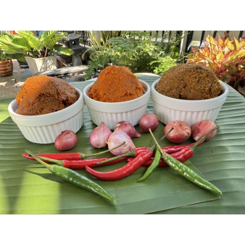 พริกแกงใต้สำเร็จ พร้อม ส่งพริกแกงคุณยายพริกแกง ยิ่งค้ายิ่งดี