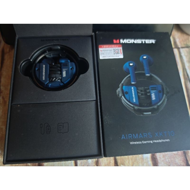 ขายหูฟัง monster xkt 10 สภาพใช้งานปกติอุปกรณ์ครบกล่อง ไม่ค่อยได้ใช้