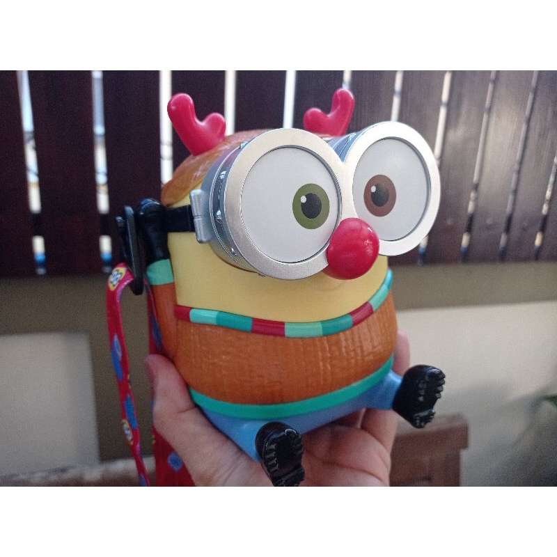 Minions Christmas drinking cup 2024, Universal Studio Beijing พร้อมถุงกระดาษ