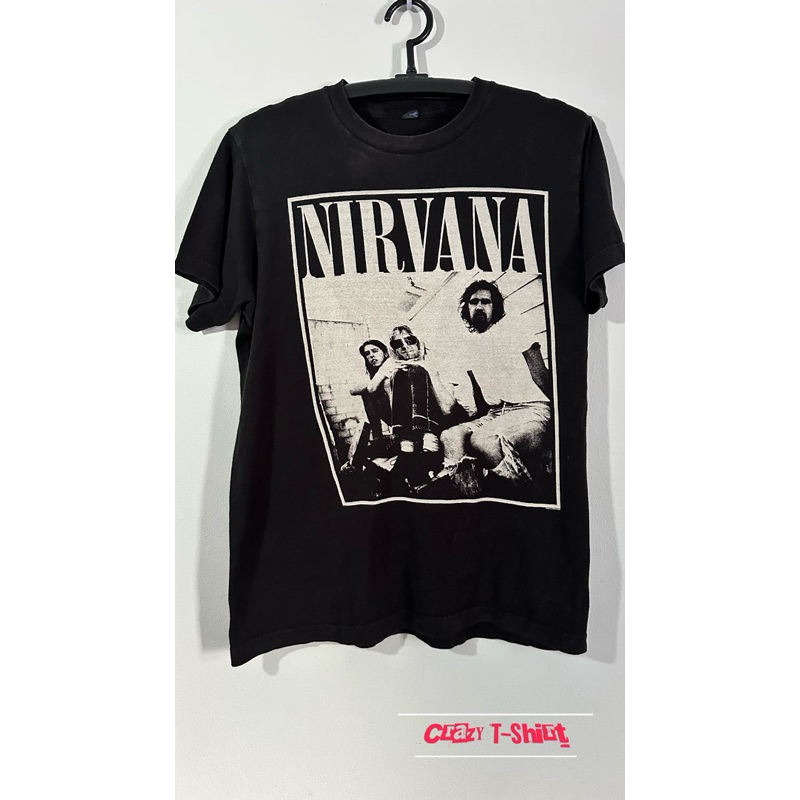 เสื้อวง Nirvana ตอกปี 2013 ของแท้จากกระสอบมือสอง