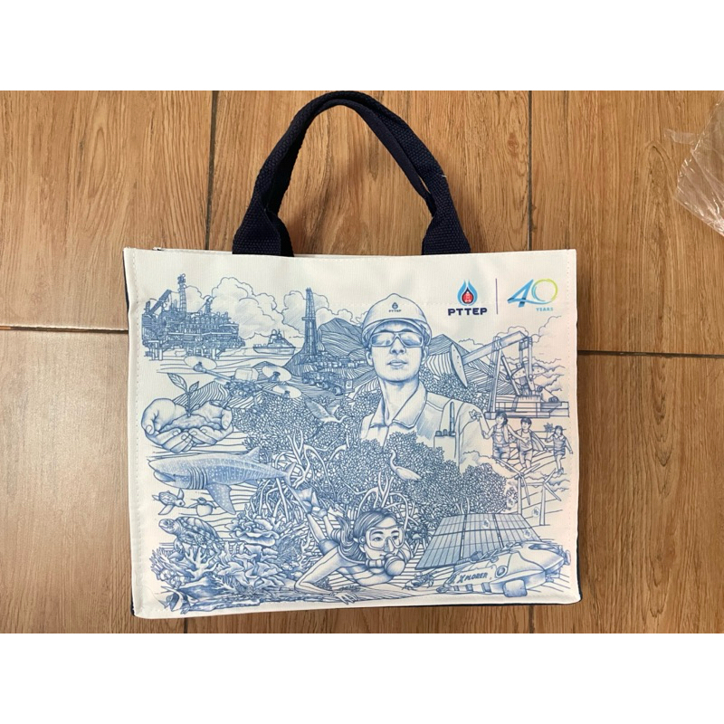 ปฏิทินตั้งโต๊ะแบบพรีเมี่ยมปี 2568 pttep