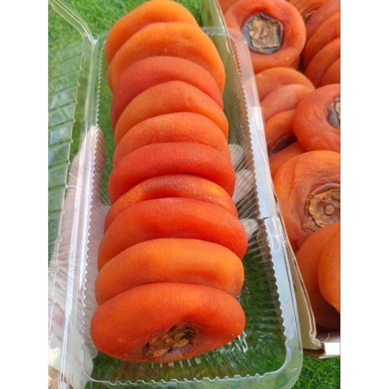 ลูกพลับอบแห้ง เกาหลี ลูกพลับพร้อมทานหวานน้อยอร่อยแบบธรรมชาติ(บรรจุใส่กล่องน้ำหนัก 500-1000กรัม )