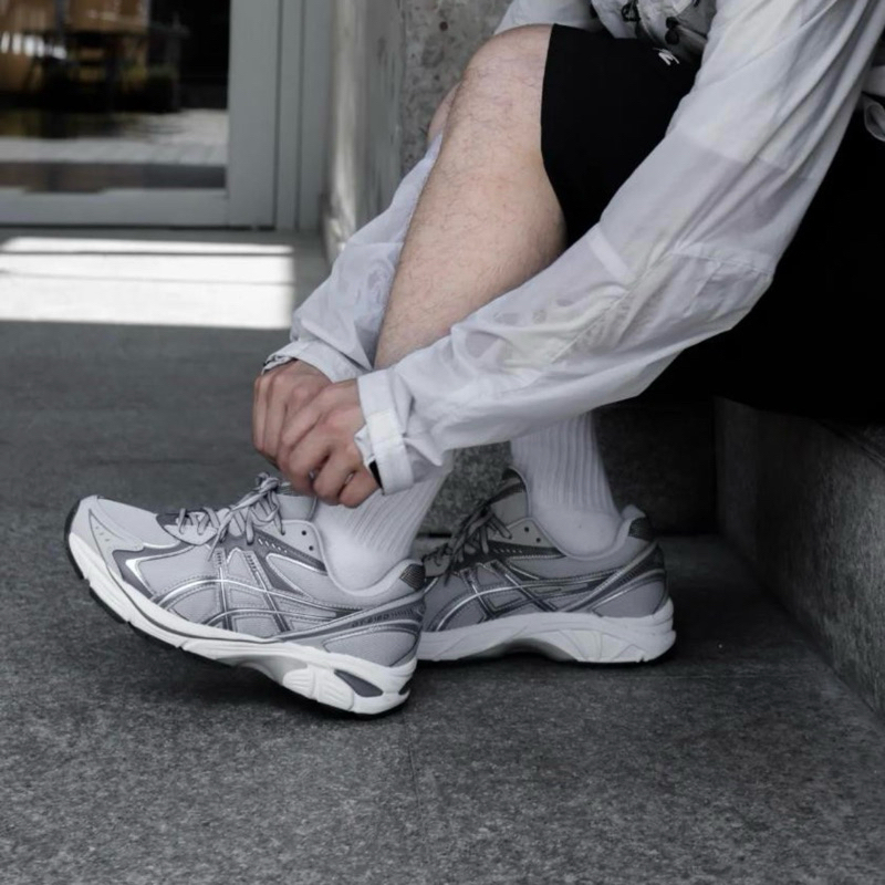 Asics GT-2160 Oyster Grey Carbon แท้ 100%