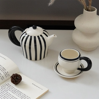 ชุดเซ็ตกาน้ำชามินิมอล คุมโทนสีขาวดำ กาน้ำชาเซรามิก 🖤🤍
