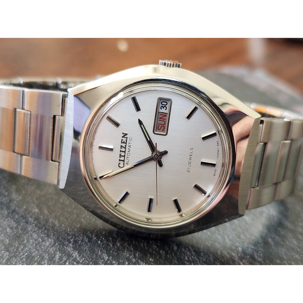 นาฬิกา Citizen automatic สภาพใหม่ จากปี 1970 สภาพสวยมากๆ หน้าปัดสีเงิน 71-1071
