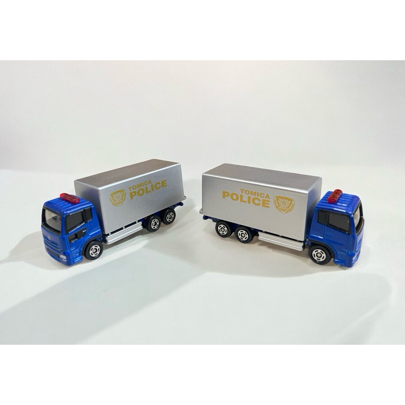 Tomica UD truck - Tomica Police