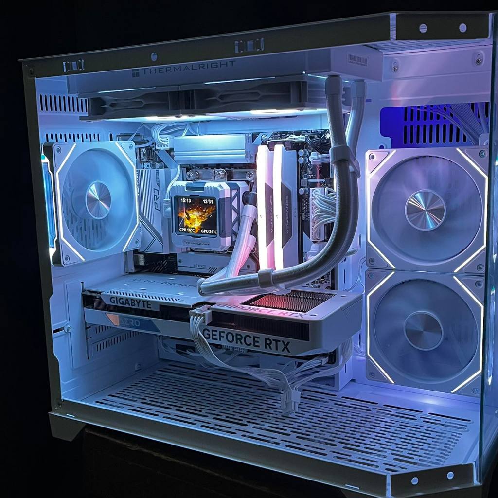 i5 12400f+RTX 4060 white