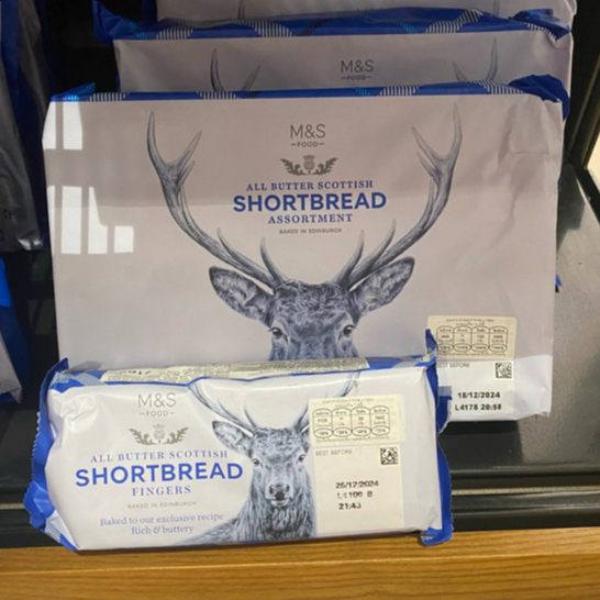 ขนมคุกกี้รสเนย หอมเนยแท้ SCOTTISH ALL BUTTER SHORTBREAD FINGERSคุ๊กกี้รสเนย หอม กรอบอร่อยจาก M&S