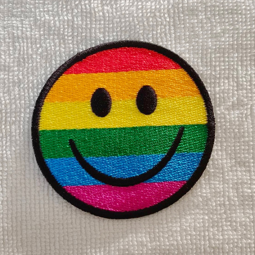 อาร์ม ตัวรีด อาร์มติดเสื้อ รูปหน้ายิ้ม อีโมจิ emoji Smile Face Patch heart หัวใจ ตกแต่งเสื้อผ้า สติ๊