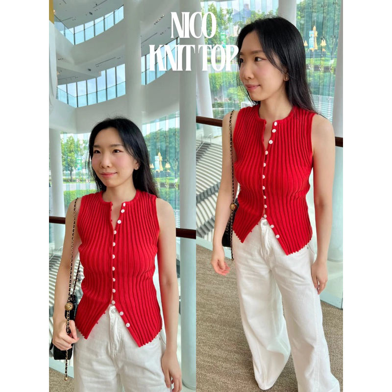 ส่งต่อเสื้อสีแดง จากร้าน Uiui.stuffs