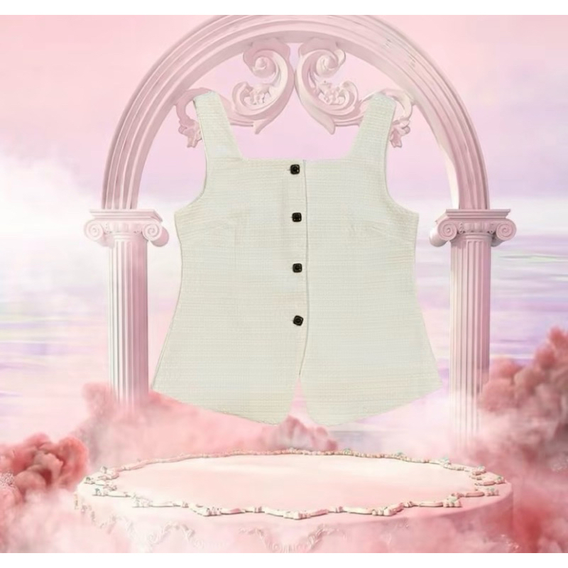 ส่งต่อ Jamille tweed vest : Sogood.brand เสื้อเวสท์ผ้าทวีต XL