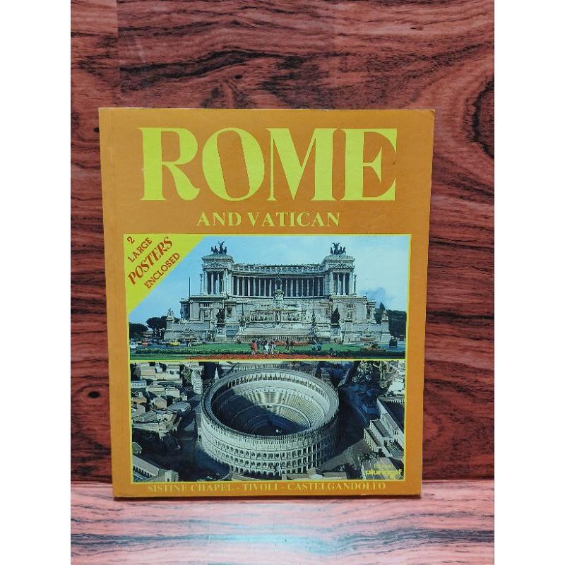 หนังสือROME AND VATICAN