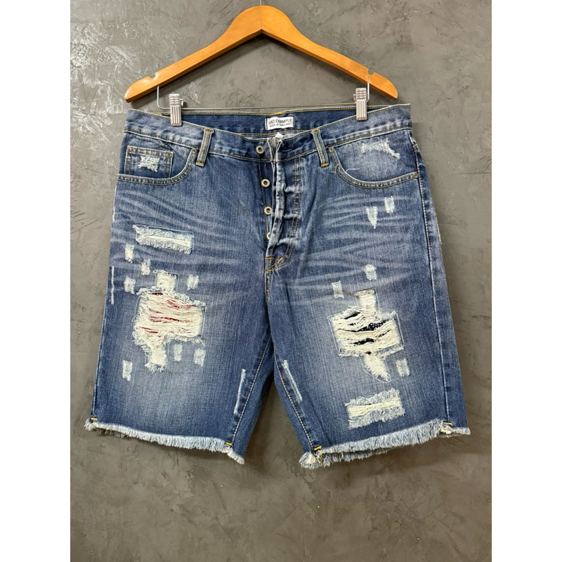 !!NEW++(ของใหม่ มือหนึ่ง ป้ายห้อย)สินค้าพร้อมส่ง)กางเกงยีนส์ขาสั้น แบรด์ BAD EXAMPLE  size 34