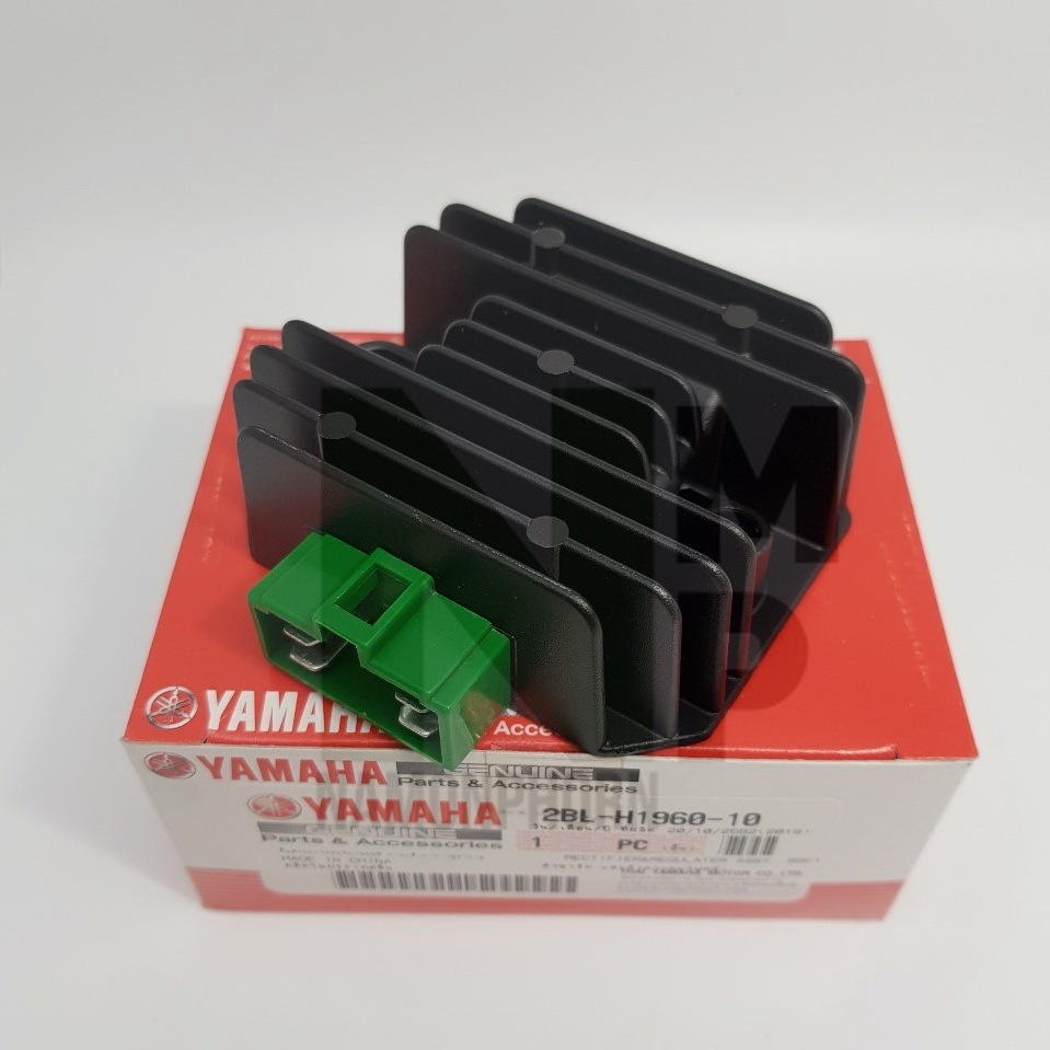 แผ่นชาร์จ PG-1 GT125(รุ่นธรรมดา) แผ่นชาร์ทและตัวควบคุมไฟหน้า แท้ YAMAHA RECTIFIER & REGULATOR  UK