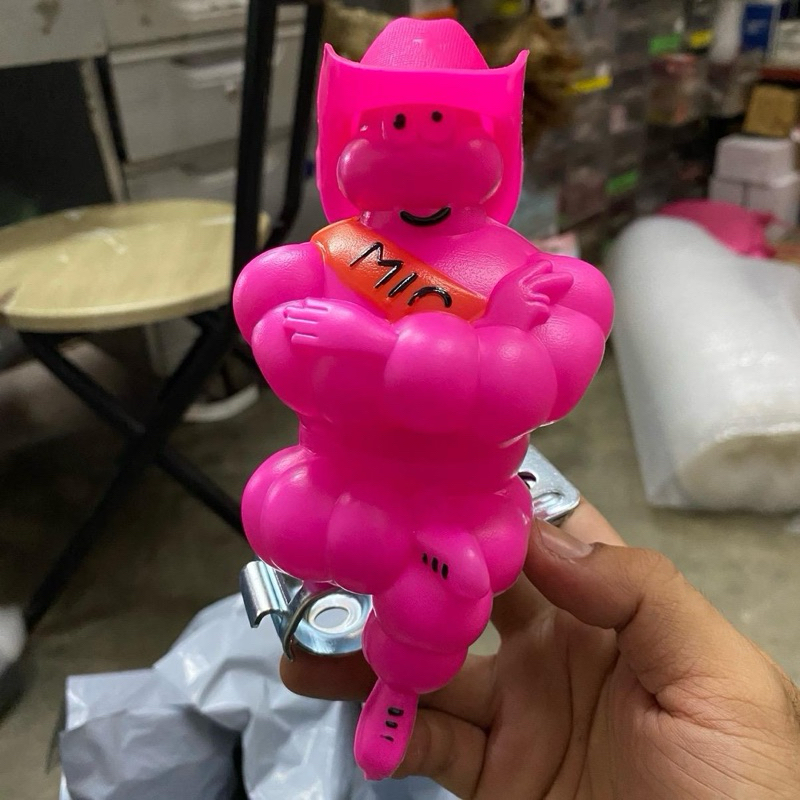 ตุ๊กตามิชลินจิ๋วตัวสี ขนาด6นิ้ว พร้อมขาจับ ติดประดับหน้ารถ - รูปที่ 4