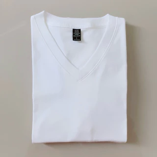 🔥H O T 🔥เสื้อยืดสีพื้นคอวี(สีขาว)