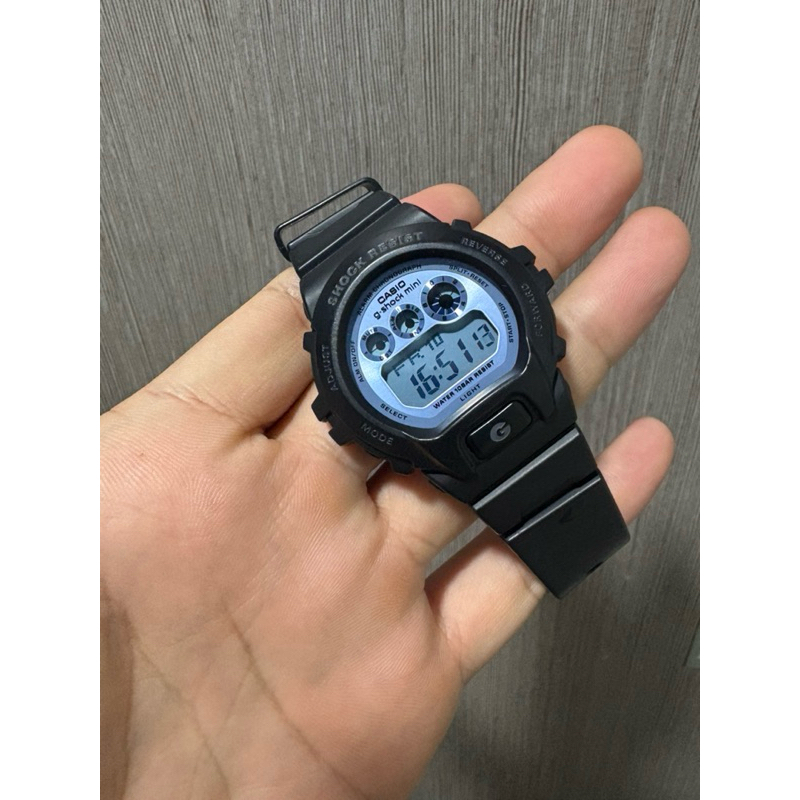 นาฬิกา Casio G-SHOCK Mini มือสอง