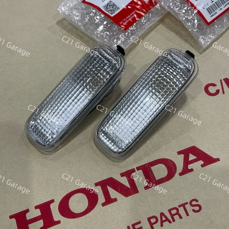 ไฟเลี้ยวแก้มขาว Honda Civic Ek9 , Coupe  ของแท้ ใหม่ นำเข้าจากHonda Japan 🇯🇵