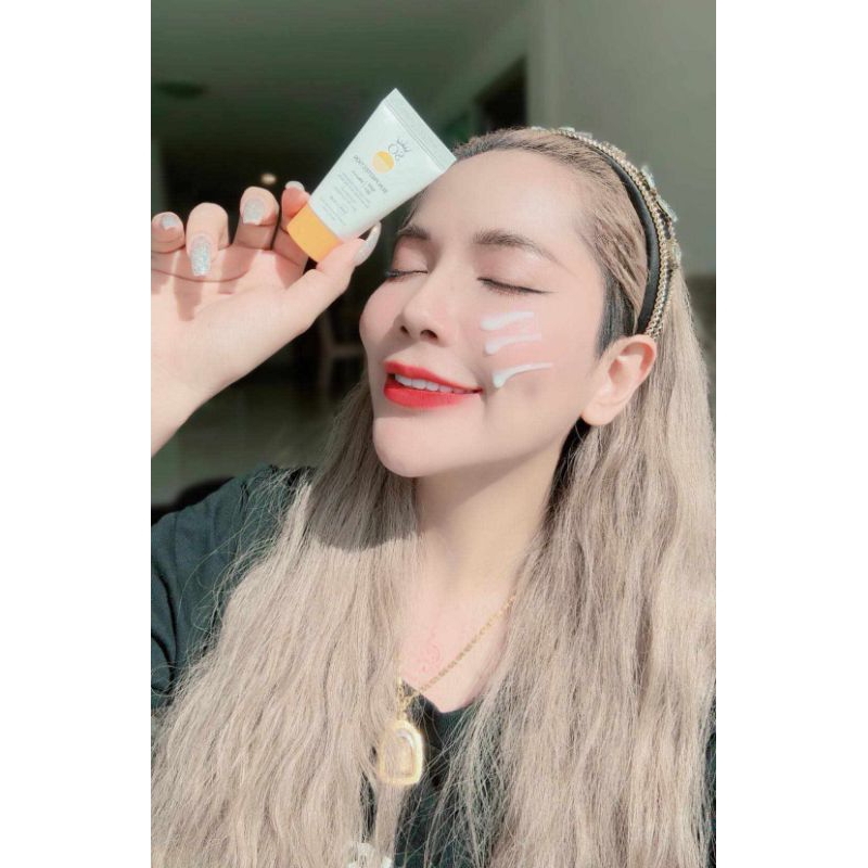 โซ ซัน โพรเทคชั่น ครีมกันแดด FPF 50 +PA+++20ml