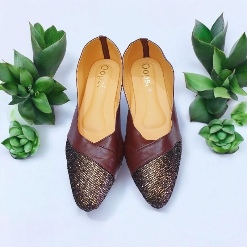 รองเท้าคัทชู  Bigsize ไซส์ใหญ่ 41- 45  แบบกริสเตอร เนื้อละเอียด สำหรับสาวไซด์ใหญ่ งานสวย เก๋ไก๋ คะ