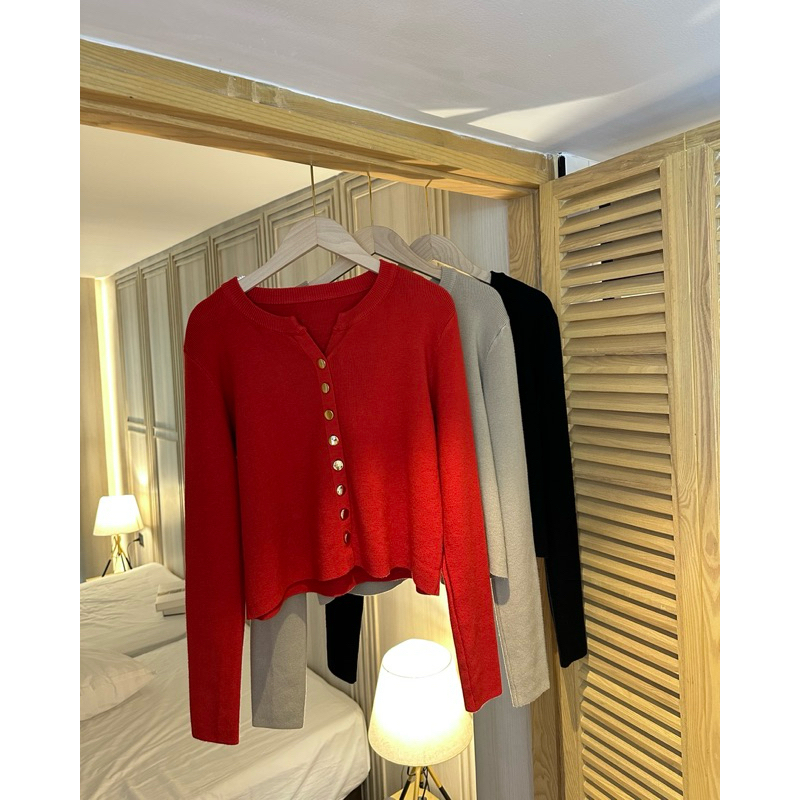 Seeingstudio | Jamin cardigan เสื้อไหมพรมแขนยาวดีเทลกระดุมทอง