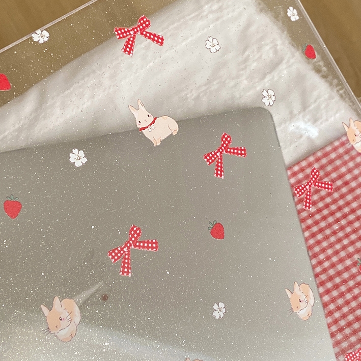Shesell พร้อมส่ง✨เคส macbook(Glitter)Red ribbion bunny M4 Air13/15 A3241 Pro13 M3 เคสสำหรับแมคบุ๊คใส