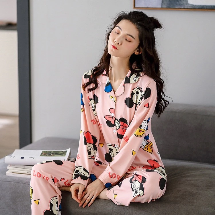 เซ็ตชุดนอน เสื้อแขนยาว-กางเกงขายาว ลายหมี สุดน่ารัก ลายการ์ตูน หลายรูปแบบหลายลาย พร้อมจัดส่ง