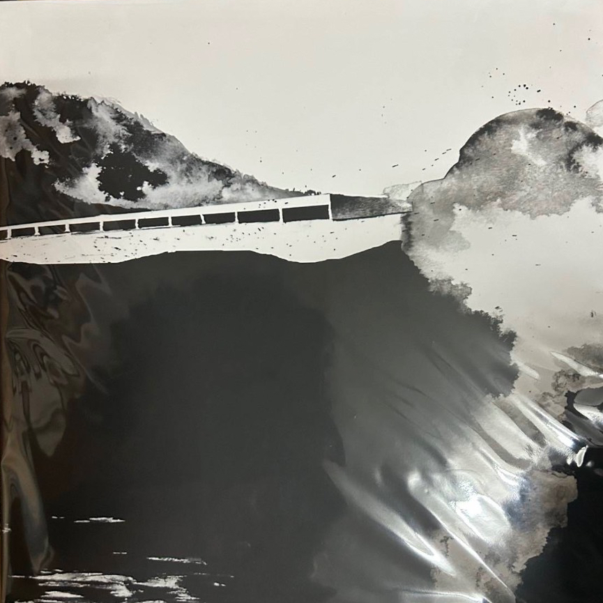 แผ่นเสียง อัลบั้มแรก Moving and Cut - 1st Album แผ่นใหม่ ( ซีล )