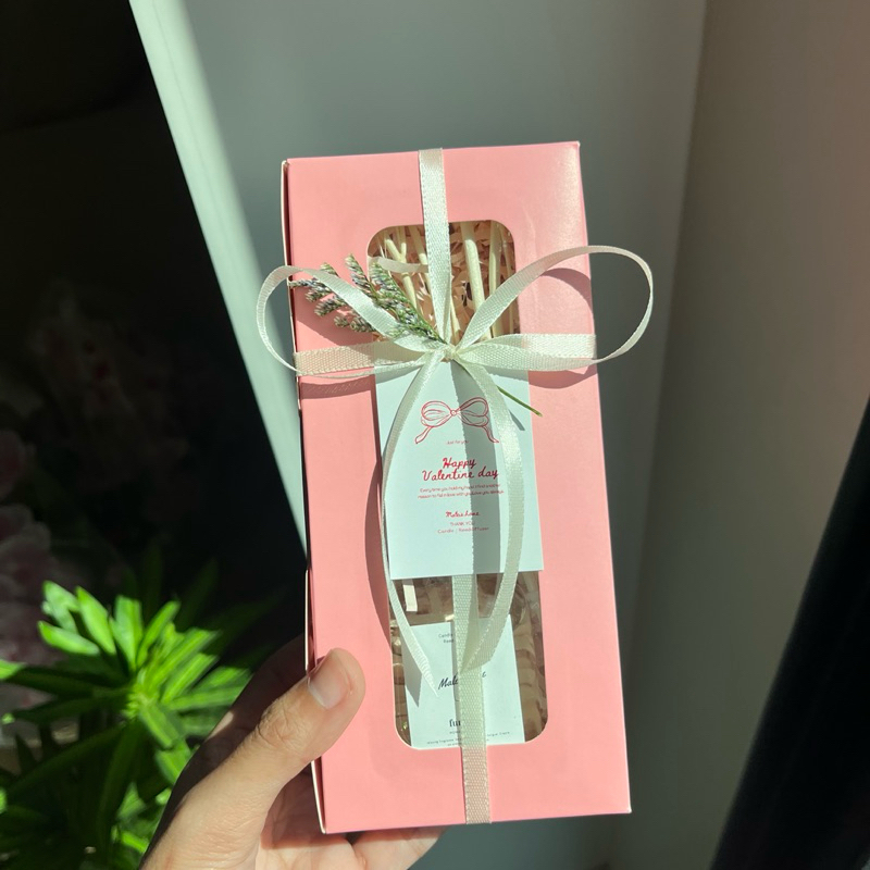 G54 Gift box ไม้หอมกระจายกลิ่น 30 ml กล่องสีชมพู ของขวัญชำร่วย งานแต่งงาน ของขวัญรับปริญญา วาไลนทน์