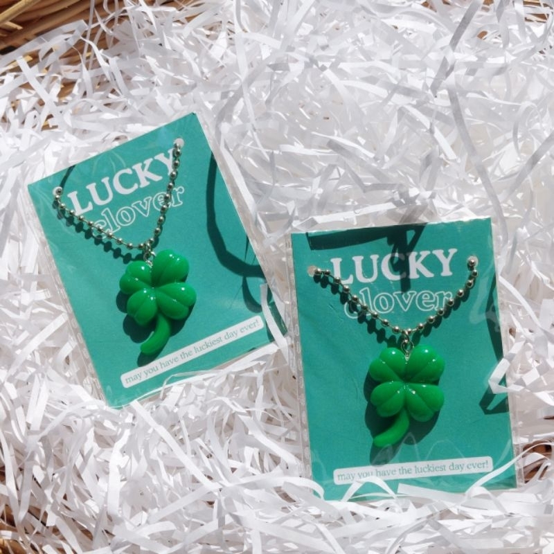 Lucky Clover☘️ พวงกุญแจใบโคลเวอร์เรซิ่น ของขวัญขอบคุณลูกค้า ของขวัญปัจฉิม