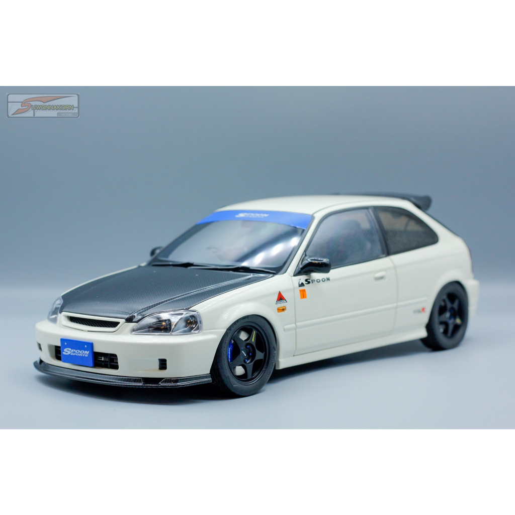 MotorHelix 1/18 Honda Civic Type R EK9 Spoon Champion Ship White-SW399 Spoon
