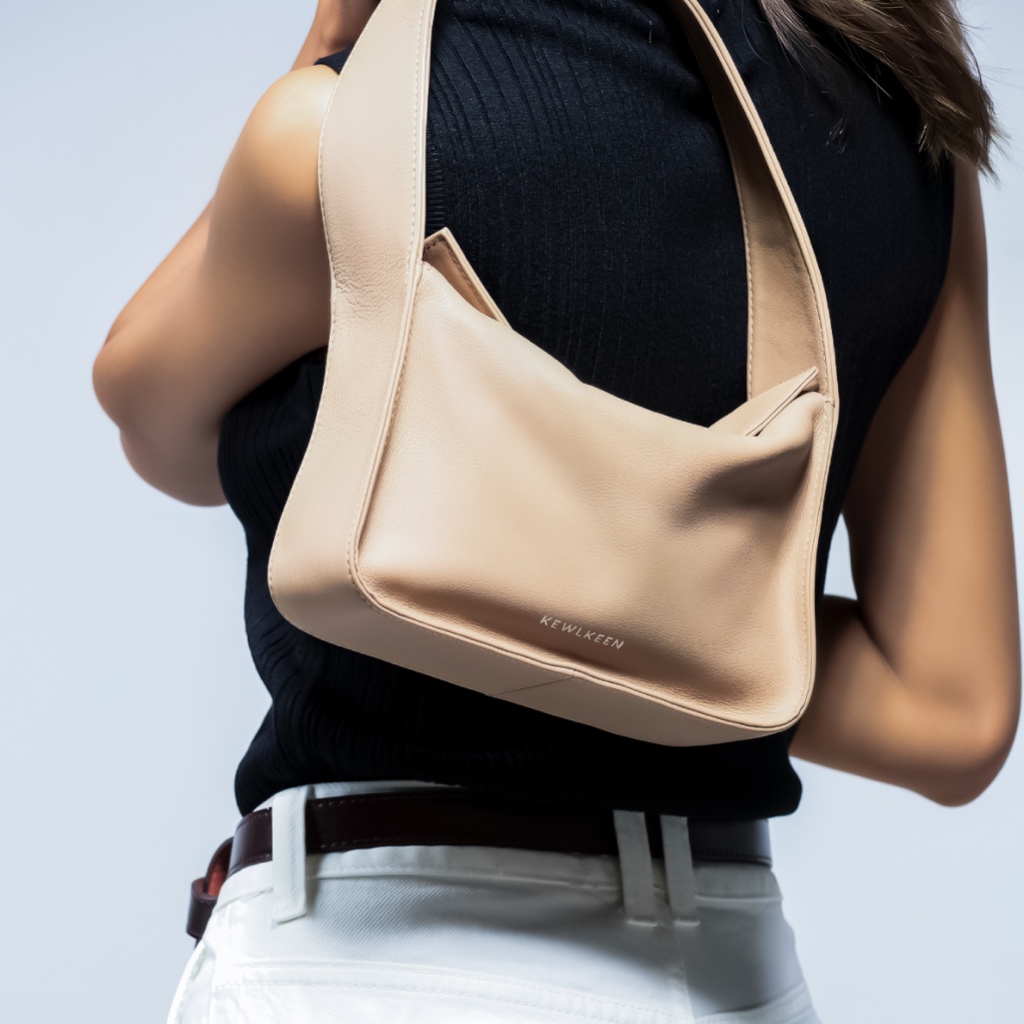 KEWLKEEN Baguette Bag กระเป๋าสะพายหนังแท้ขนาดกะทัดรัด มินิมอล เรียบง่าย สีเอิร์ธโทน