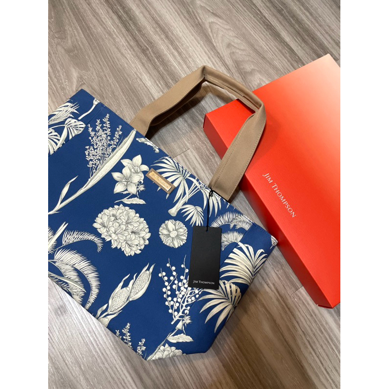 New Jim Thompson THE BOTANICAL BLOOM MEDIUM CANVAS TOTE - BLUE