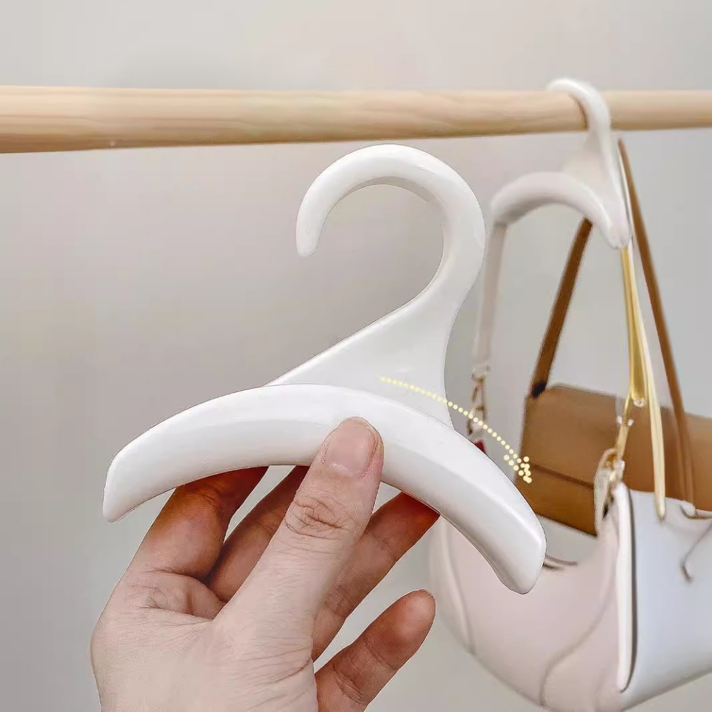 ตะขอแขวนกระเป๋า ที่แขวนของอเนกประสงค์ Bag Hanger แขวนเข็มขัด หมุนได้ 360 ตะขอแขวนเสื้อผ้า หมวก ผ้าพันคอ