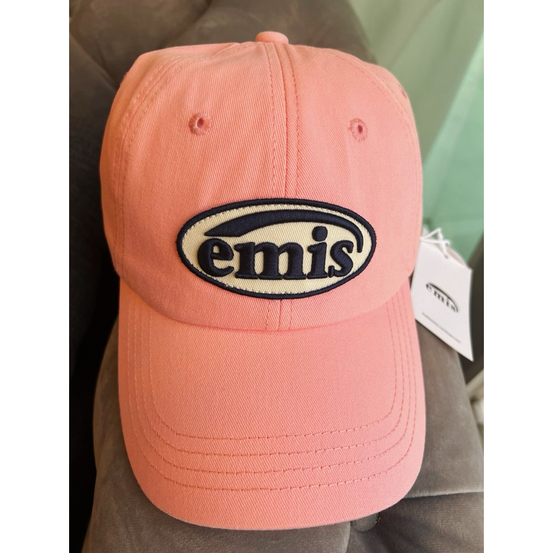 หมวก emis สีพื้น พร้อมส่ง
