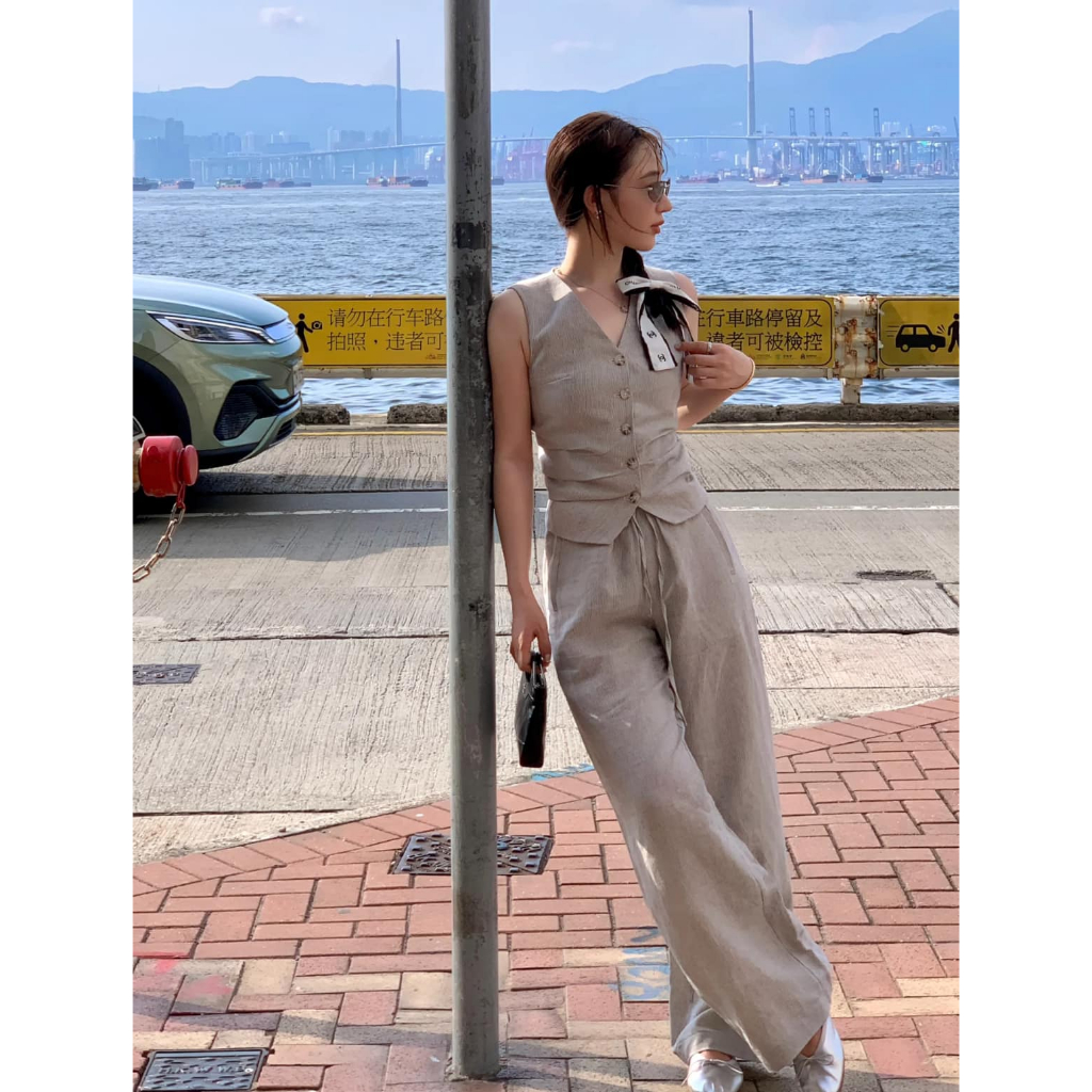 Mogwany พรี Sally Stripe Set (เสื้อ+กางเกง)เซ็ทดีไซน์เก๋ๆมีสไตล์ ทรงสวย ใส่ออกงาน , ใส่เที่ยว สวยมากค่า