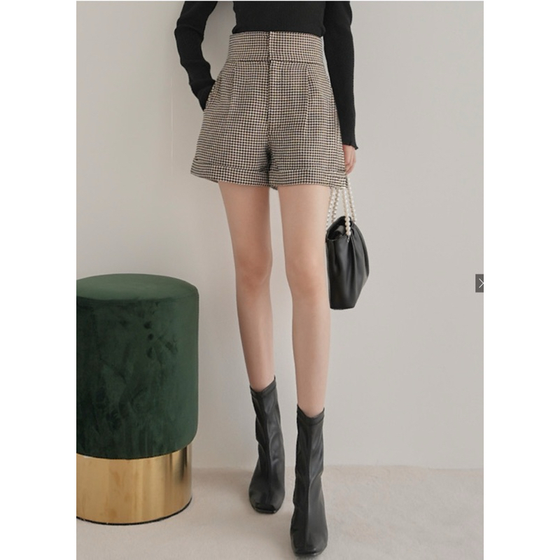 P27 กางเกงขาสั้นเอวสูง GRL ลายชิโนริ ไซส์ S-M น่ารักมาก