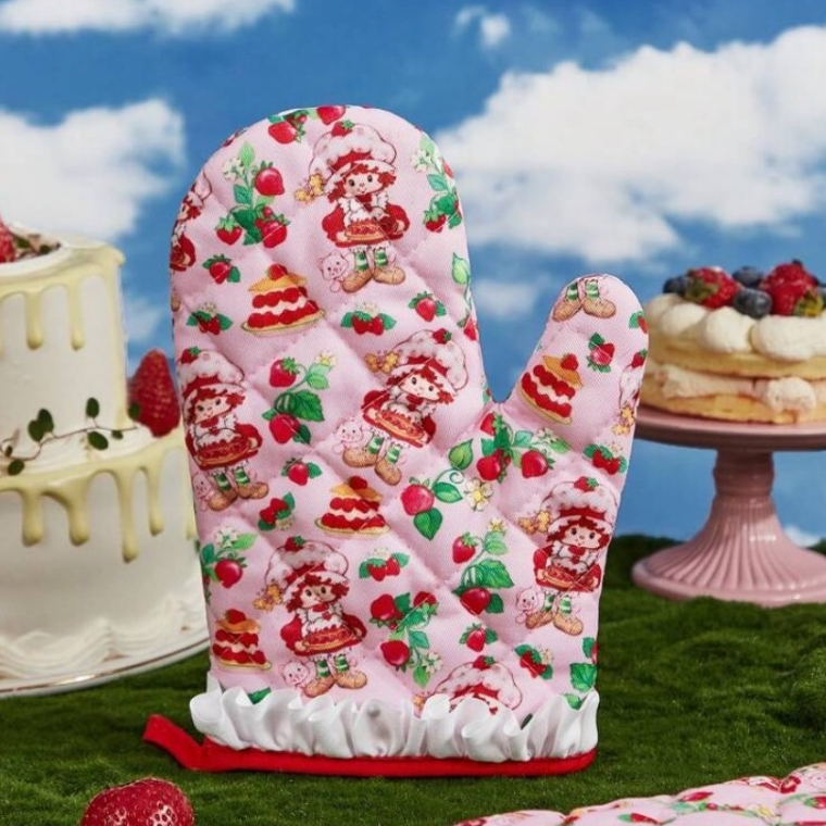 (พร้อมส่ง🍓) Strawberry Shortcake ถุงมือไมโครเวฟ ถุงมือกันความร้อน