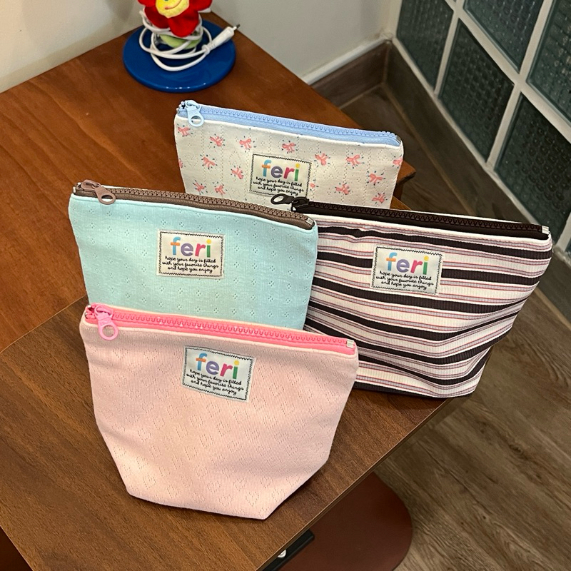 feri.th_ - bupfy pouch bag