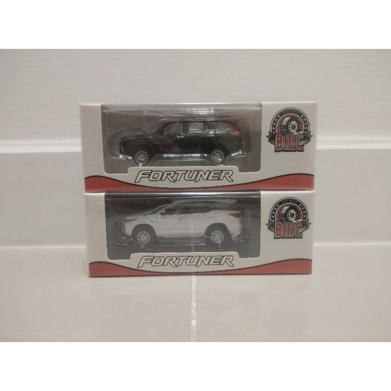 Model Toyota Fortuner งานBMC