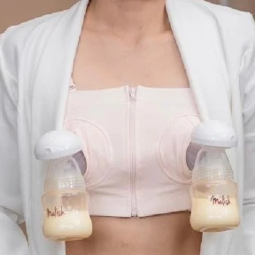 Malish Nursing Bra เสื้อในให้นมสีชมพูแบบซิปหน้า ปรับความกว้างจากด้านหลัง เนื้อผ้าดี