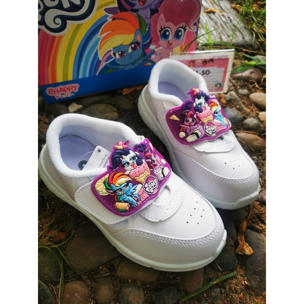 รองเท้าพละ ผ้าใบขาว รองเท้านักเรียน Chappy PN995 รองเท้านักเรียนหญิง ลายโพนี่ Pony