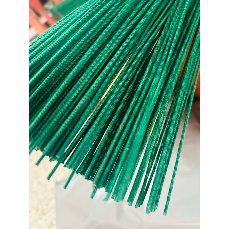 ชนวนเขียว ชนวนหลอม ชนวนลูกบอล หลอมแท่งกาว ยาว 0.5เมตรเส้นละ 4.8 บาท 25เส้น