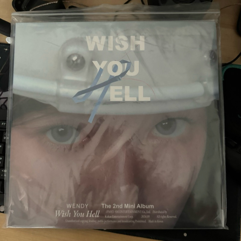 แผ่นเสียงของใหม่ WENDY The 2nd Mini Album 'Wish You Hell' (LP Ver.)