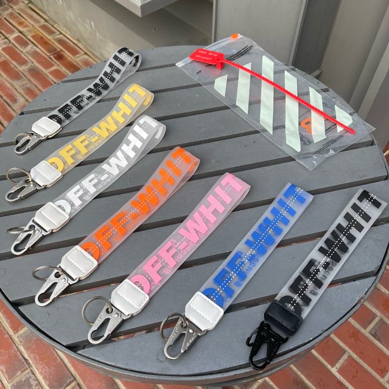 [ 💥ส่งฟรี 309.-] พร้อมส่ง 📦 พวงกุญแจ Off-white มี 7 แบบ สายห้อยกระเป๋า/กุญแจ