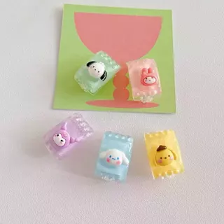 พร้อมส่ง ที่ถนอมปลั๊กสายชาร์จ ลายการ์ตูนน่ารัก(แบบสุ่มลาย)for iP/type-C ปกป้องสายชาร์จได้เป็นอย่างดี