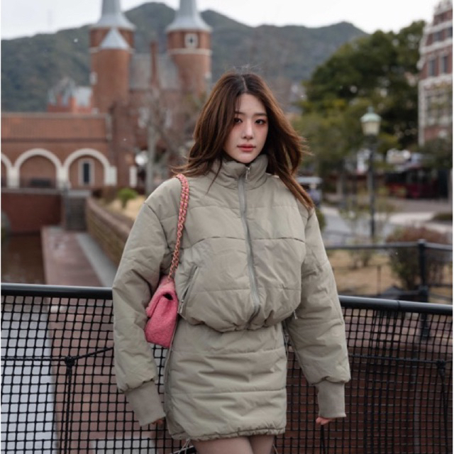 (พร้อมส่ง!) Set Jacket+skirt แจ็คเก็ตคอปีน รูดเอว บุพอง แมทช์กับกระโปรงเข้าชุด สีดีมากก