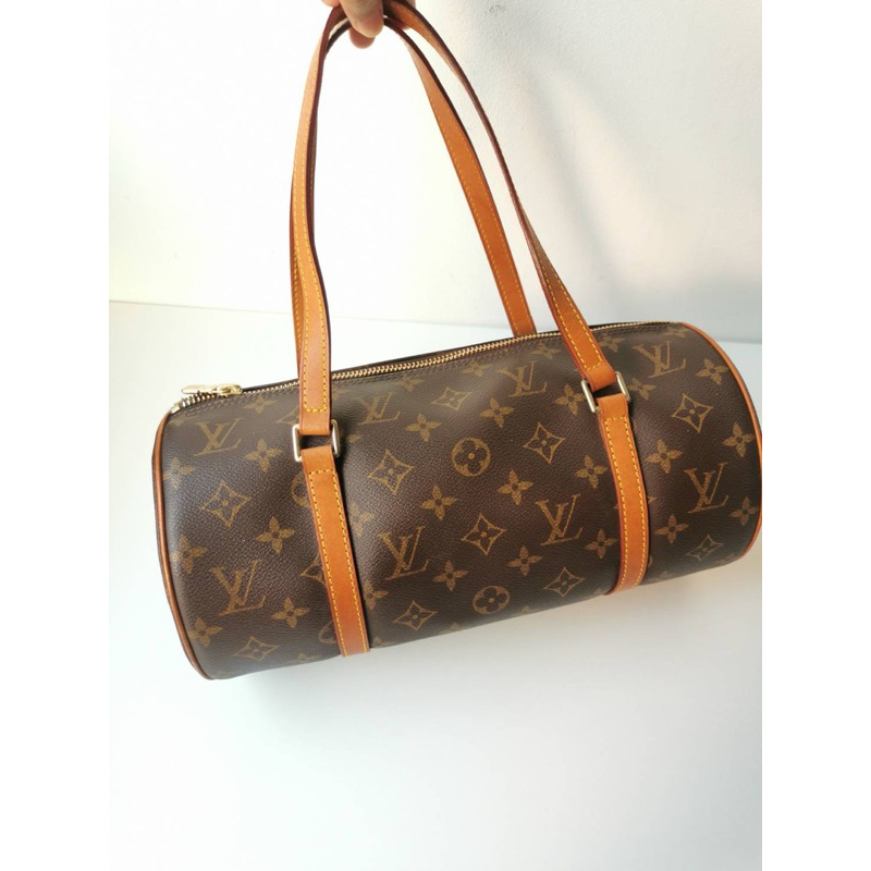 Louis vuitton papillon 30cm ของแท้มือสอง